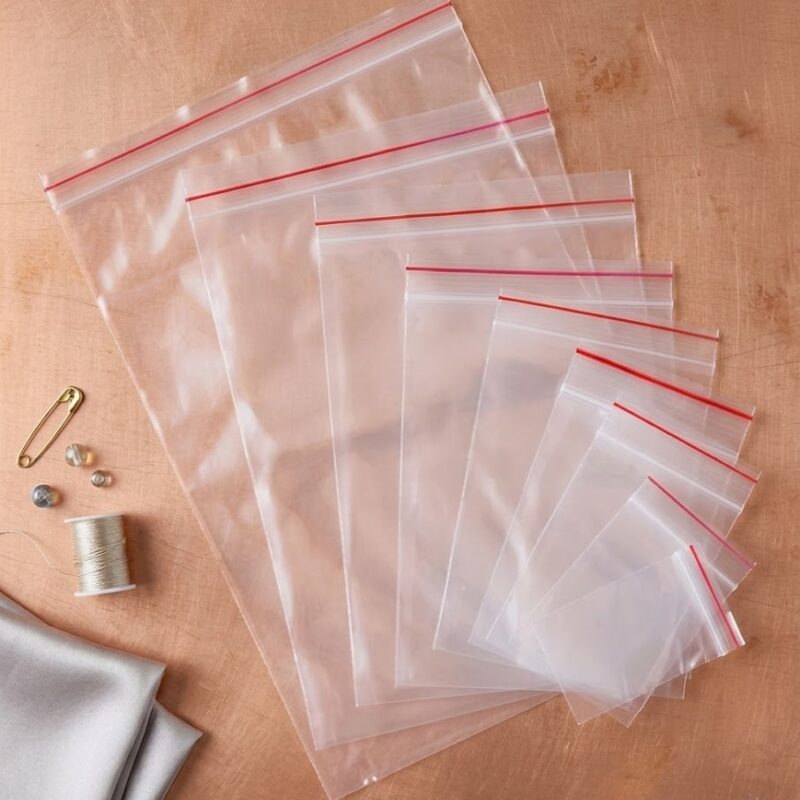 Las bolsas con cierre hermético , bolsas ziploc, bolsas resellables o bolsas con zipper deslizante son indispensables para almacenar alimentos